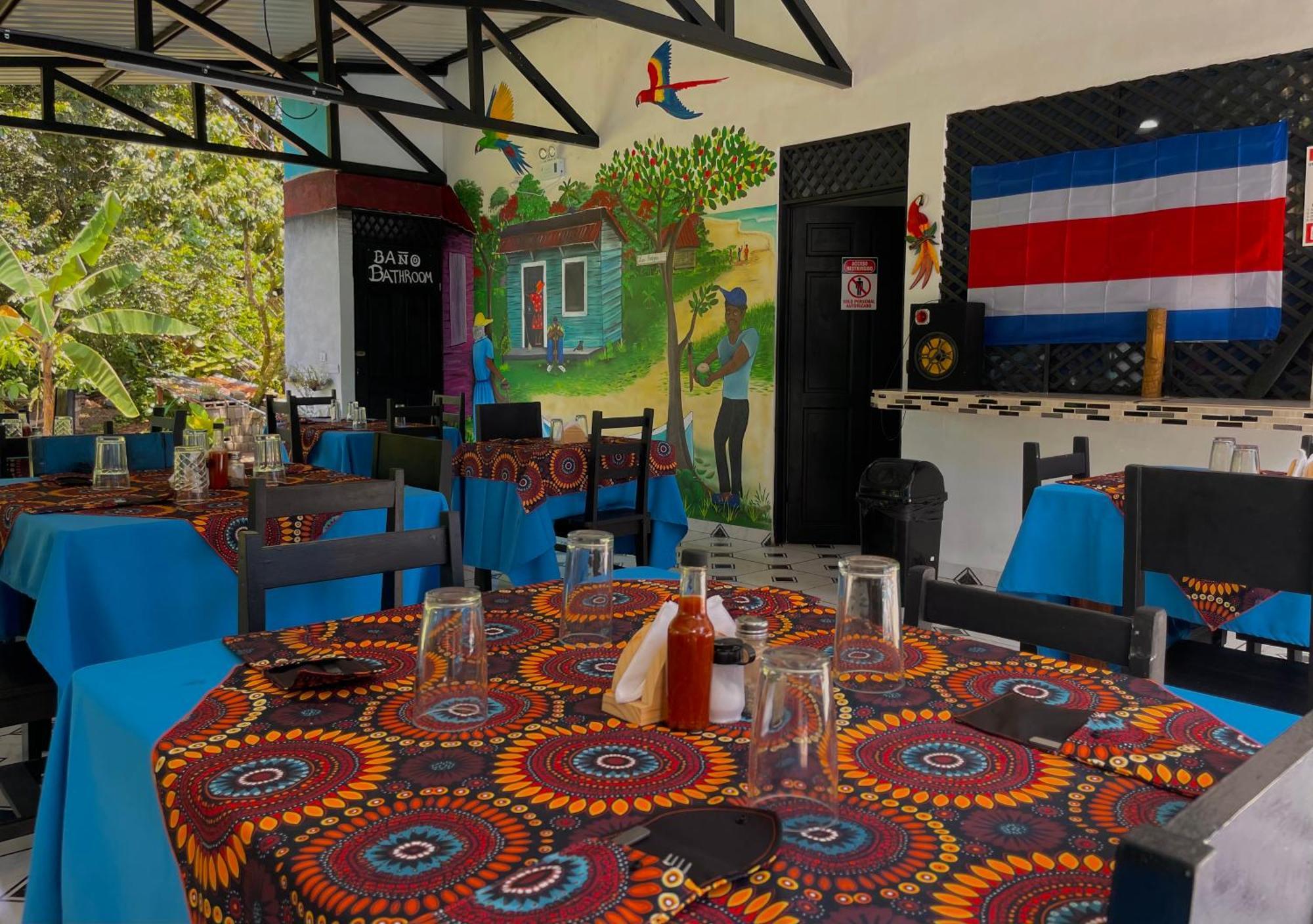 Los Amigos Jungle Hotel Tortuguero Εξωτερικό φωτογραφία
